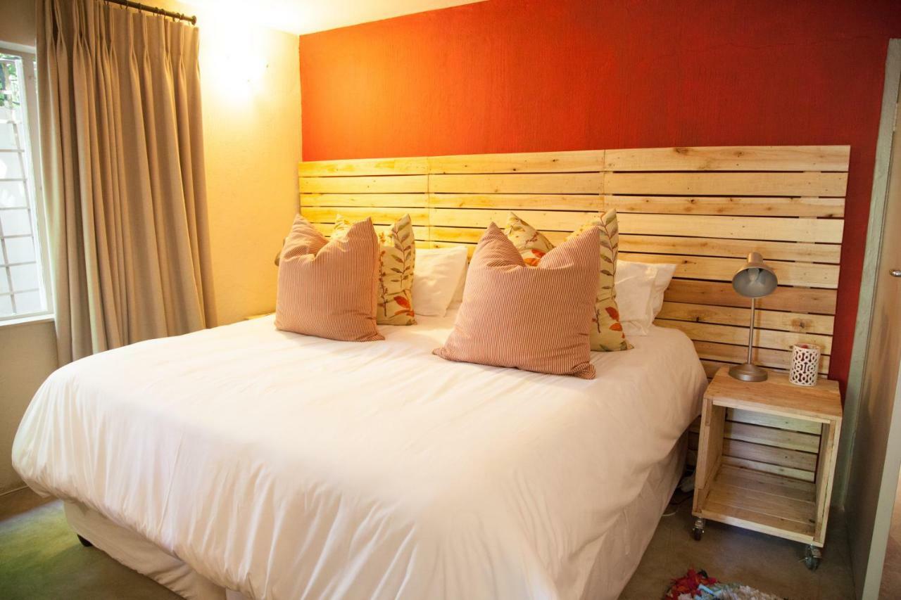 Little Forest Guest House Γιοχάνεσμπουργκ Εξωτερικό φωτογραφία